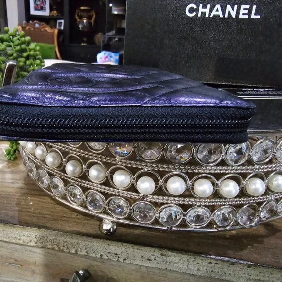 EUC Authentic ULTRA RARE Chanel Cambon Iridescent Blue Organizer Wallet - Picture 14 of 16